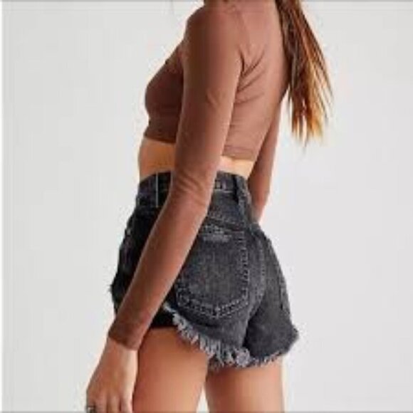 We The Free Pants - We The Free 100% Cotton Black Distressed High Rise  Cut Offs Size 27